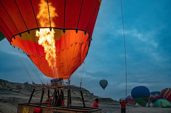 Vol en montgolfière Puy en Velay : conseils pratiques pour une aventure aérienne inoubliable